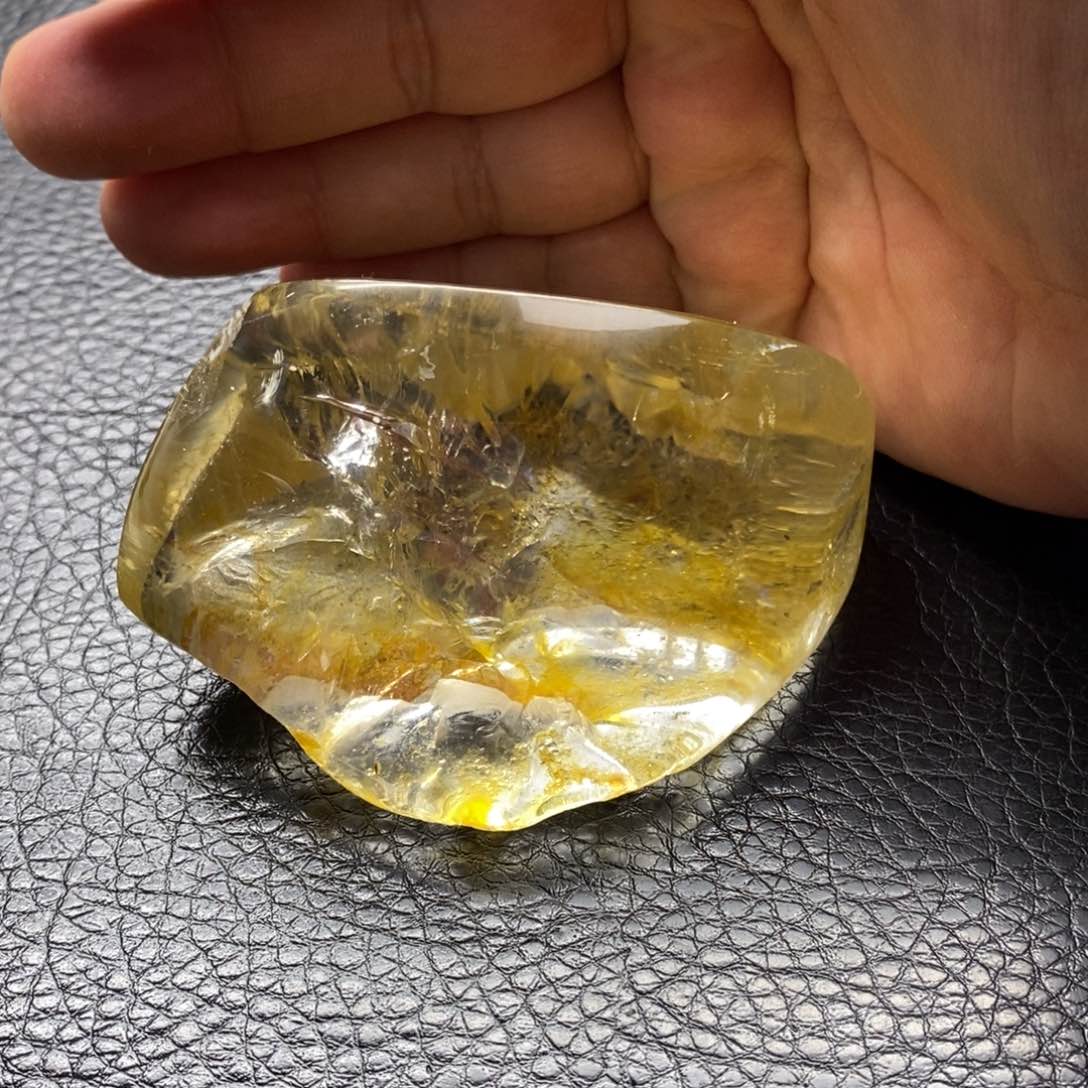 未镶嵌水晶大型摆件（非配饰）古****八