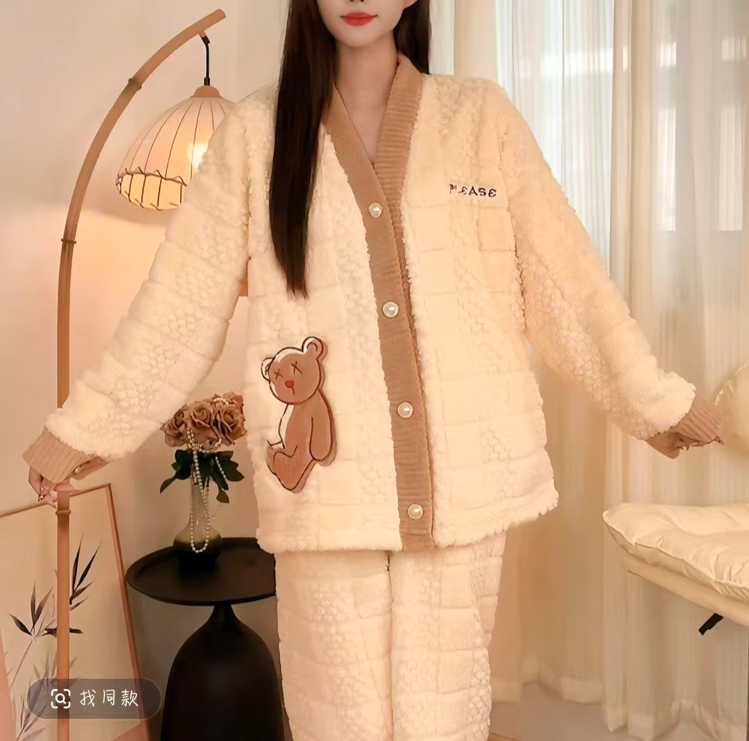 正版原版小熊云朵绒睡衣女中厚冬天睡衣秋天圆领甜美好看可外穿