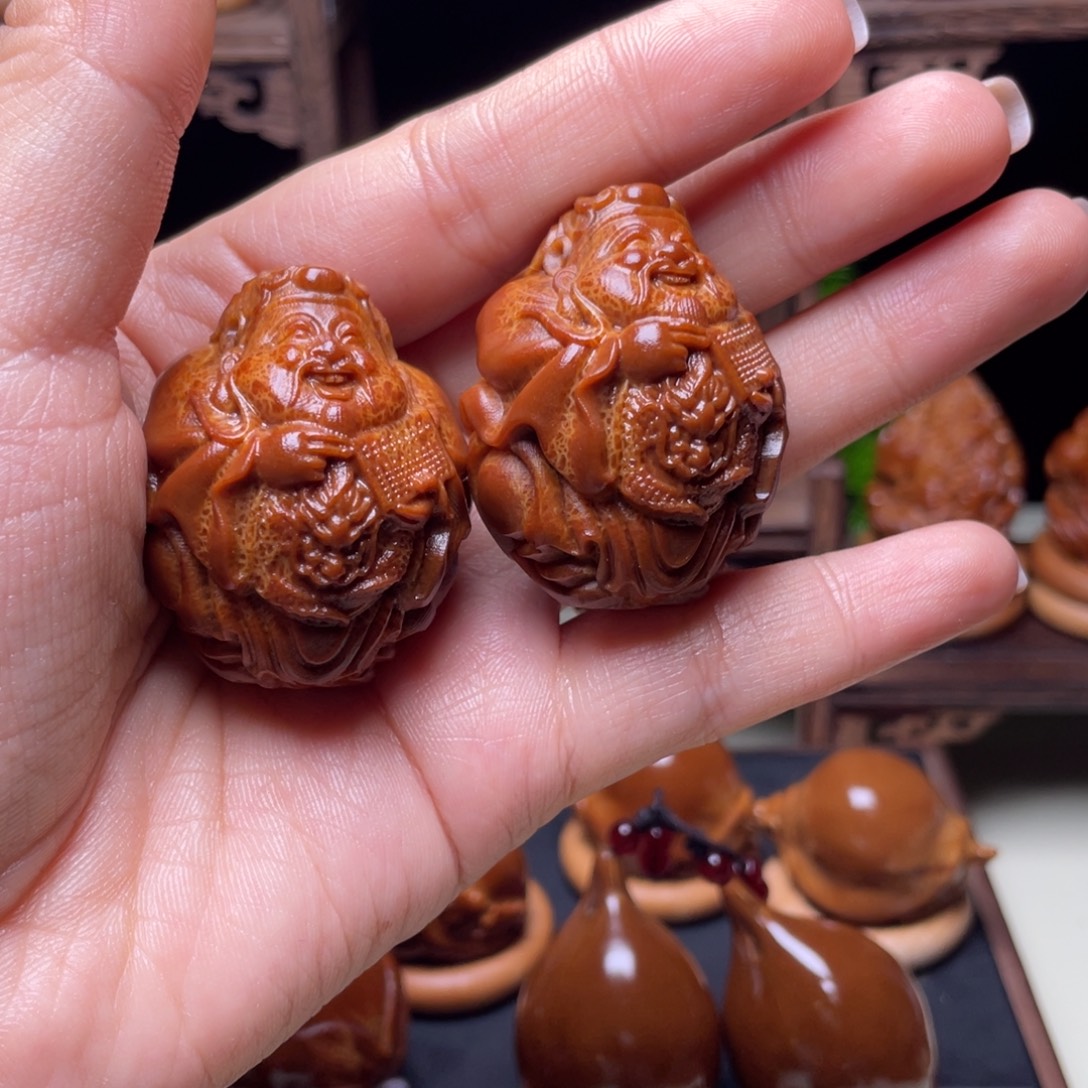 橄榄核吊坠龙财手球3.5