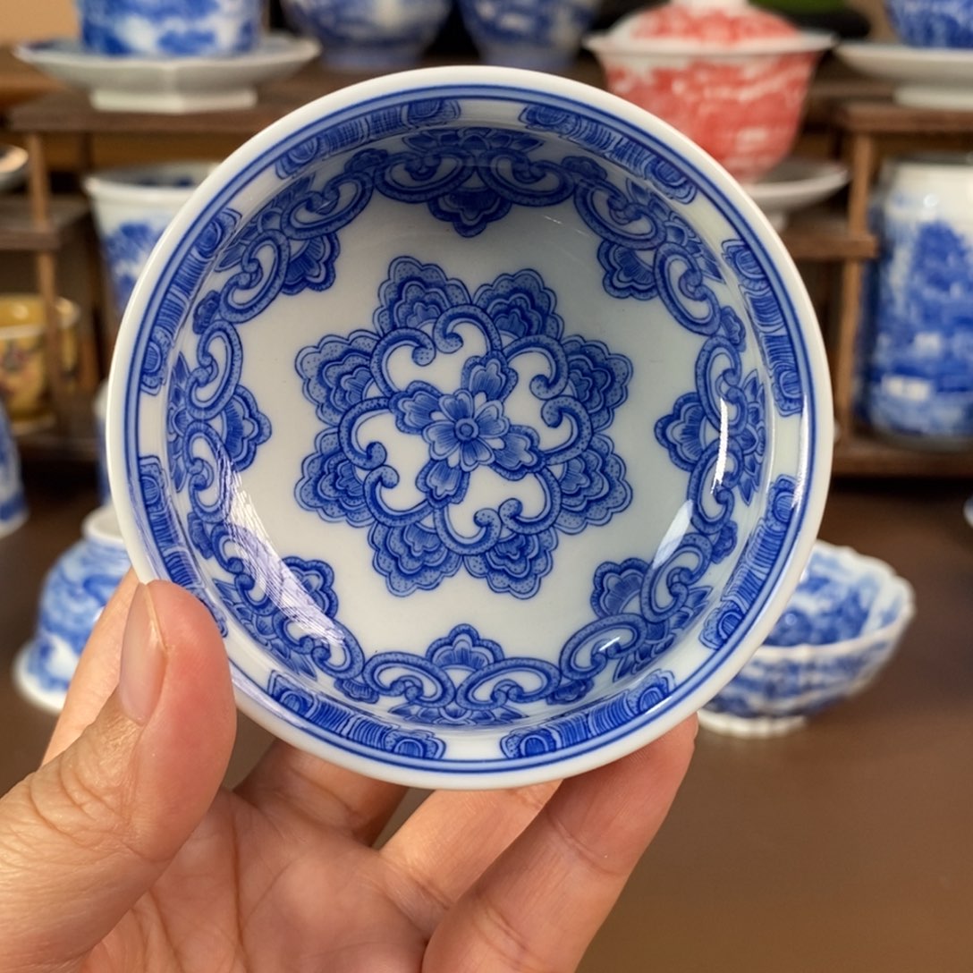 景德镇陶瓷手工手绘