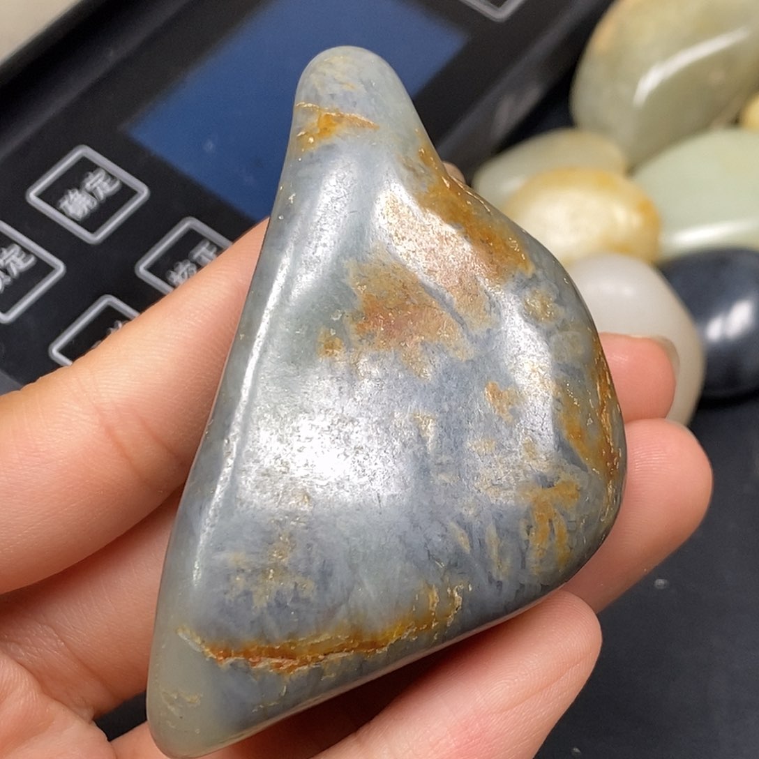 和田玉（糖玉）未镶嵌挂件