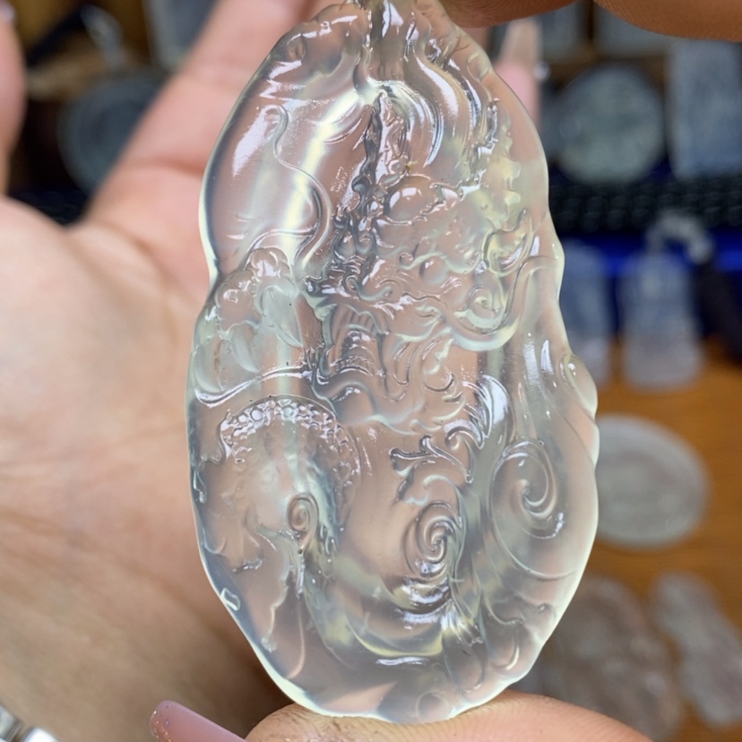 【闪购商品】蛇纹石玉颈饰未镶嵌