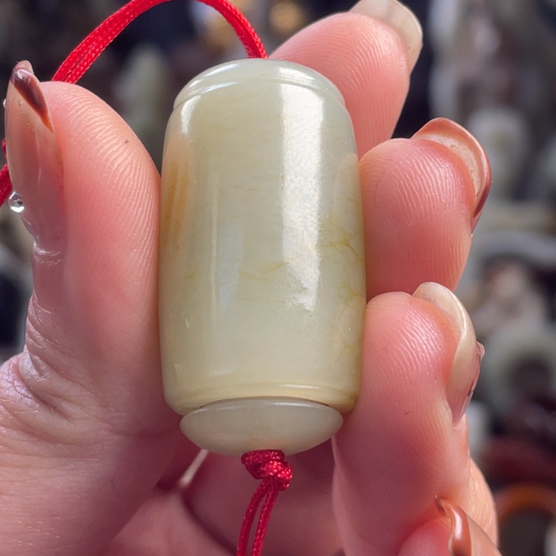 平***乐和田玉未镶嵌颈饰