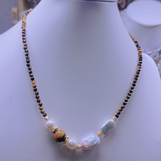 淡水珍珠颈饰合金