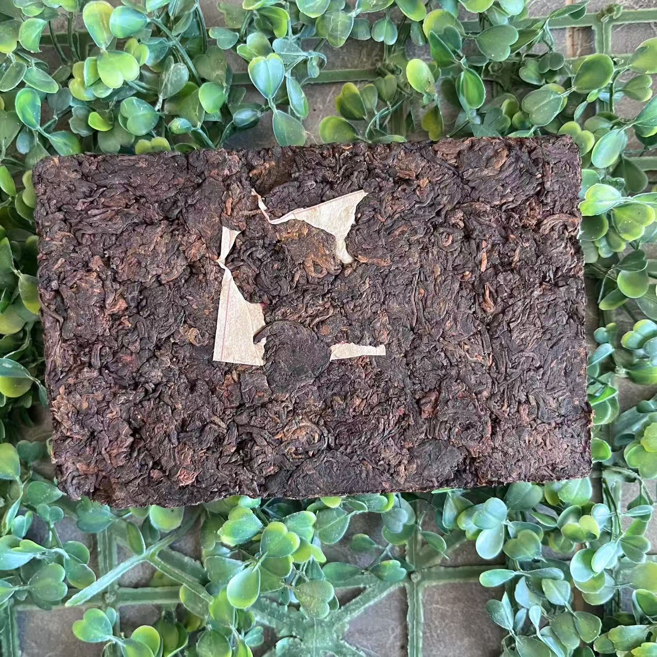 雨腾妹夫  千NL物茶H石”YW第Y J元”250g/砖 (7月29)