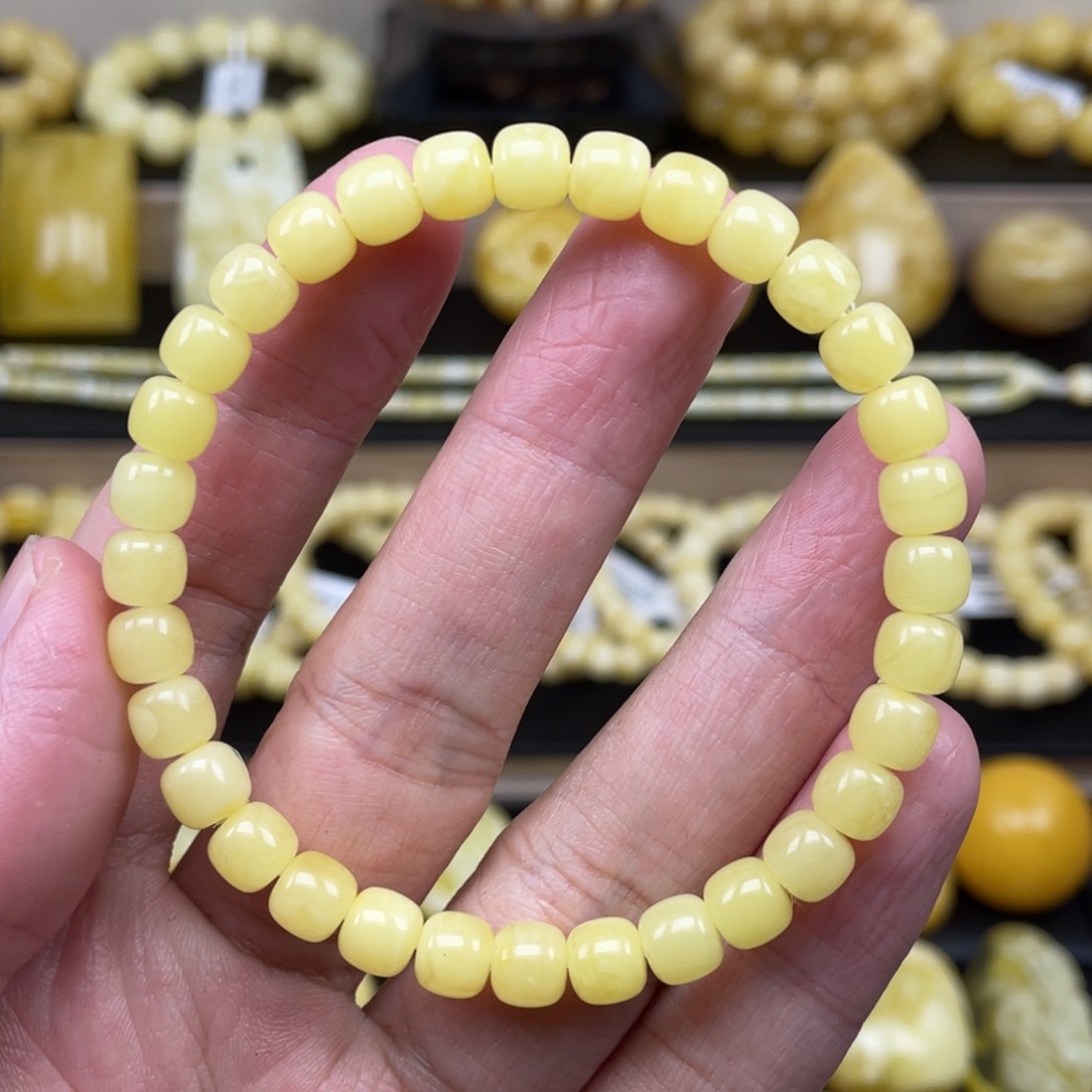 琥珀裸石未镶嵌琥珀蜜蜡