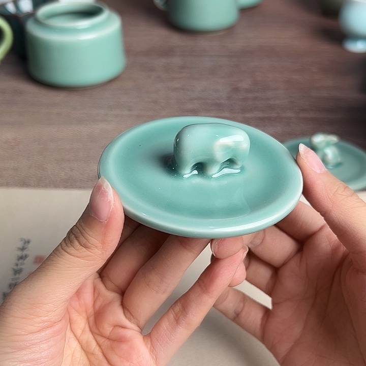 龙泉云间青瓷小米茶器