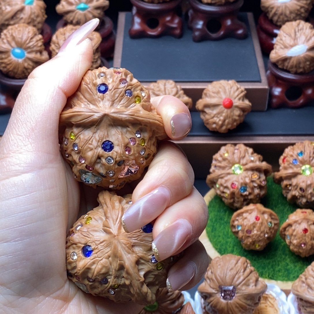 奇****文玩核桃吊坠南瓜墩