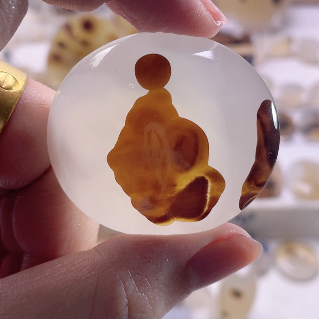 玛瑙/玉髓未镶嵌珠宝奇石