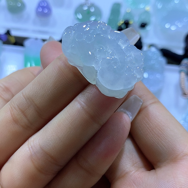 翡翠颈饰未镶嵌天然翡翠A货吊坠