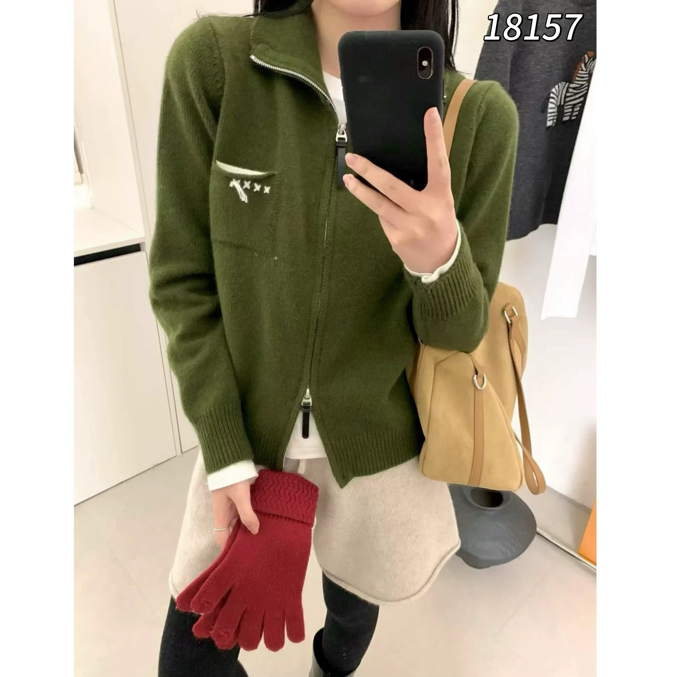 18157（部分无水洗唛介意慎拍）WANGDAN单口袋高领长袖针织开衫