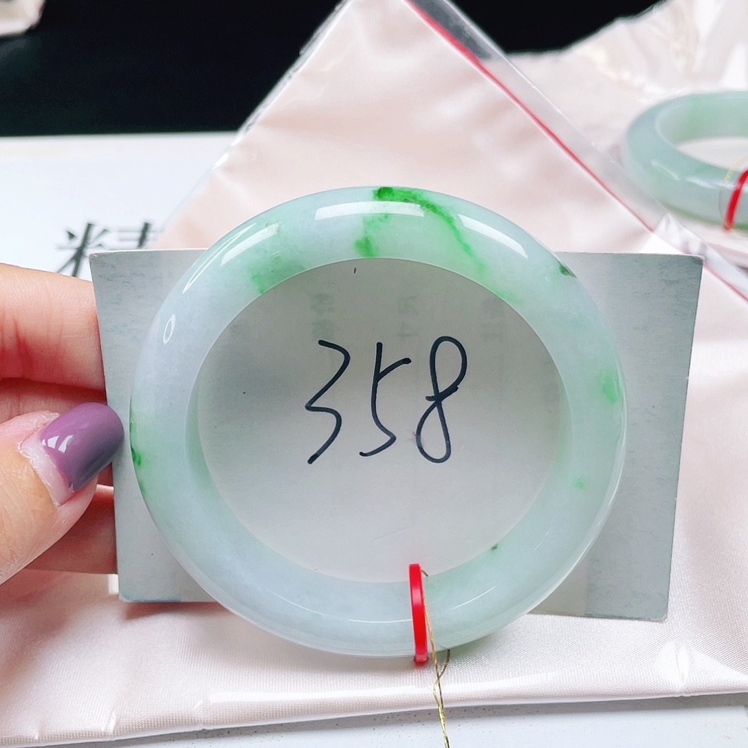 翡翠未镶嵌手镯缅甸翡翠55+