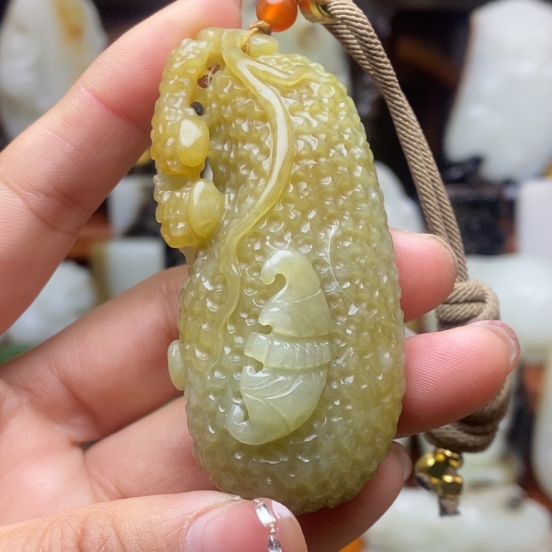 和田玉1未镶嵌吊坠