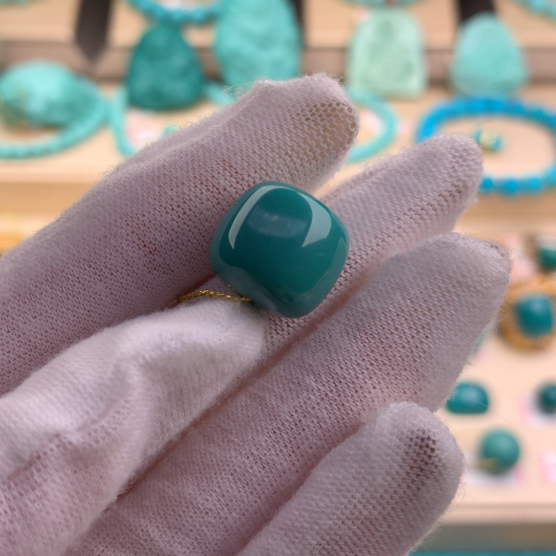 绿松石珠宝奇石未镶嵌14.1*13mm