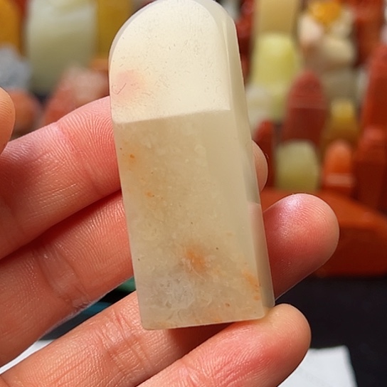 寿山石印石老挝扁章