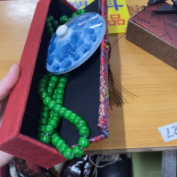 摆件中古工艺品一件