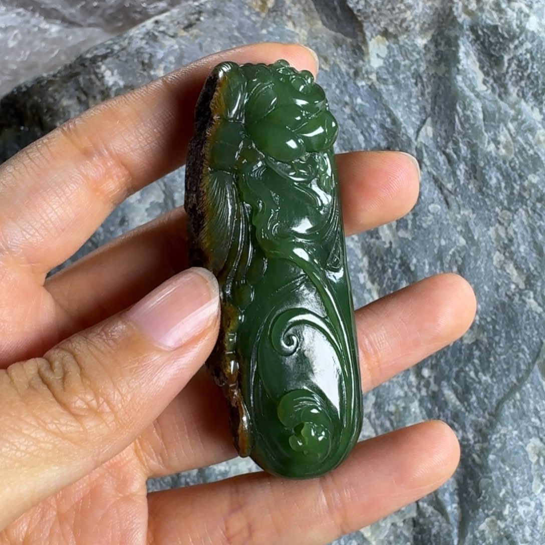 和田玉颈饰未镶嵌