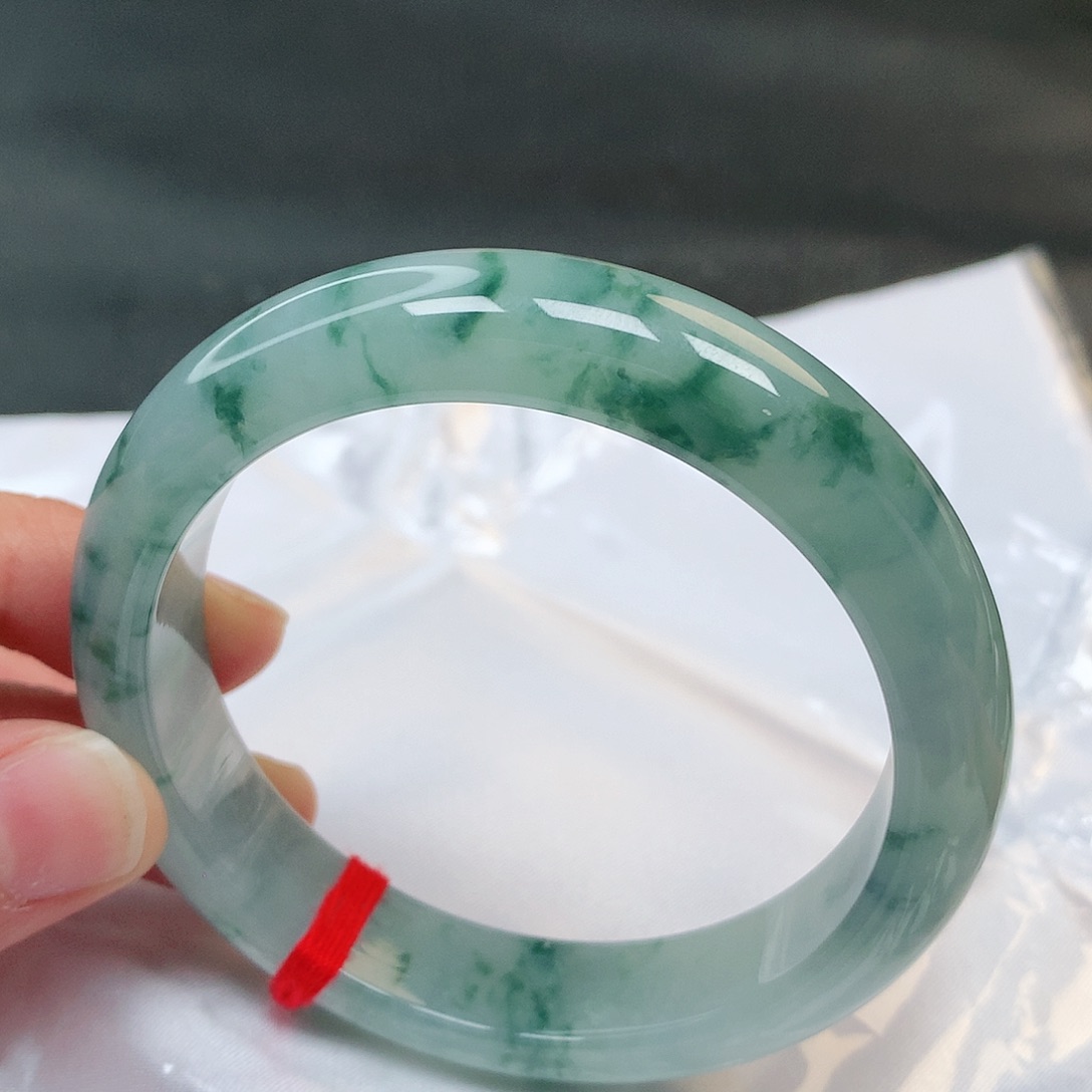 翡翠手镯未镶嵌245号