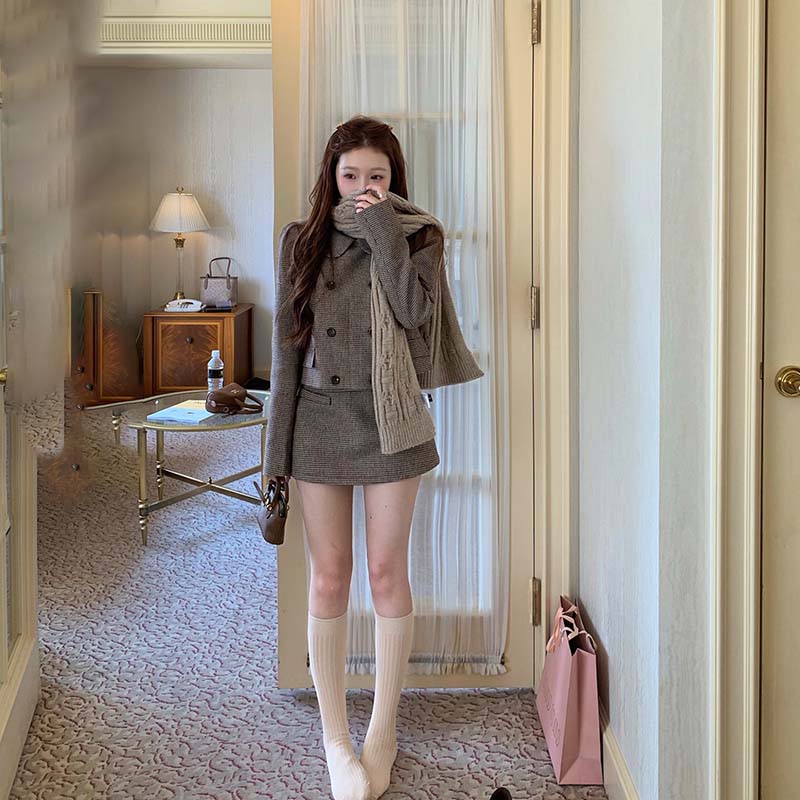 【两件套】【有里布】法式千鸟格娃娃领短外套半身裙女两件套装TX0171