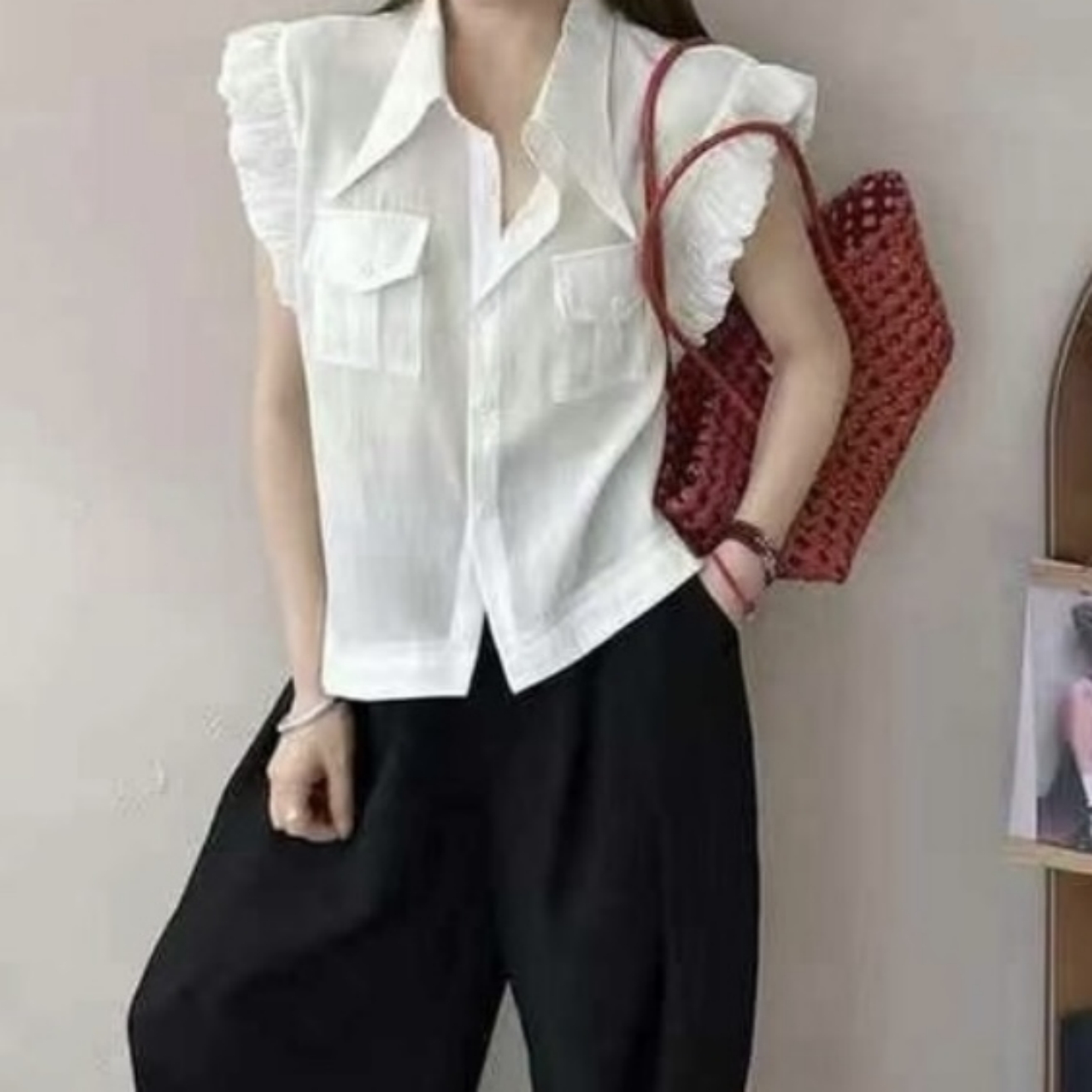 Z.X    木耳边拼接丝感小飞袖衬衫  8931（C2）