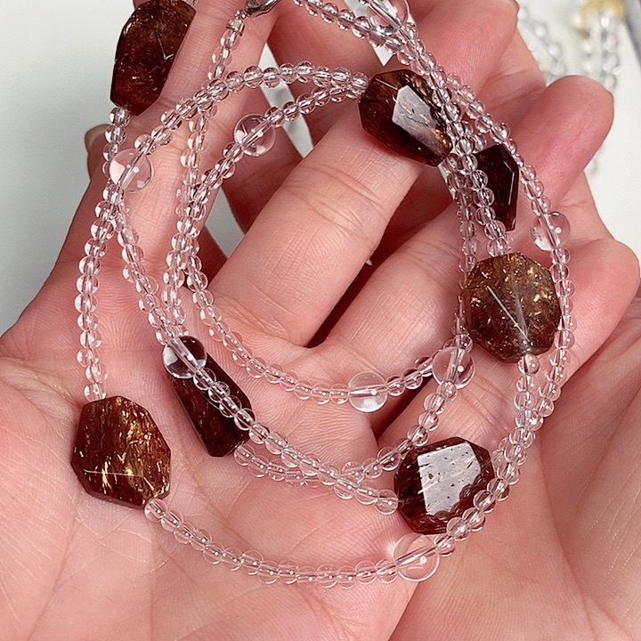 未镶嵌颈饰水晶贝****?水晶1