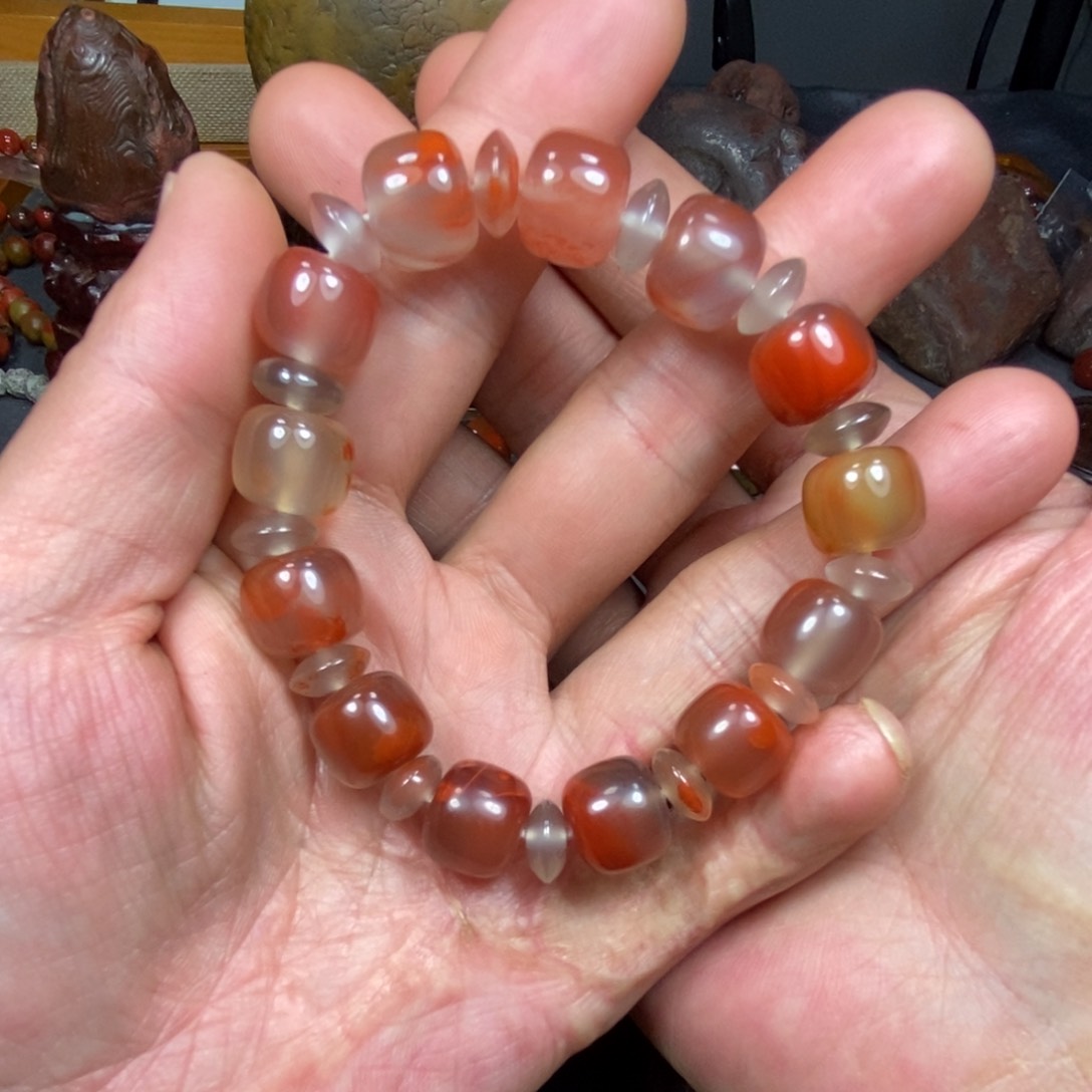 南红玛瑙珠子未镶嵌