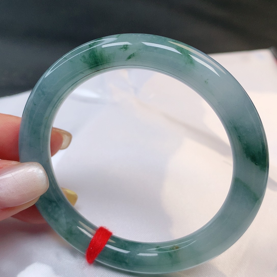 翡翠手镯未镶嵌翡翠手镯111号