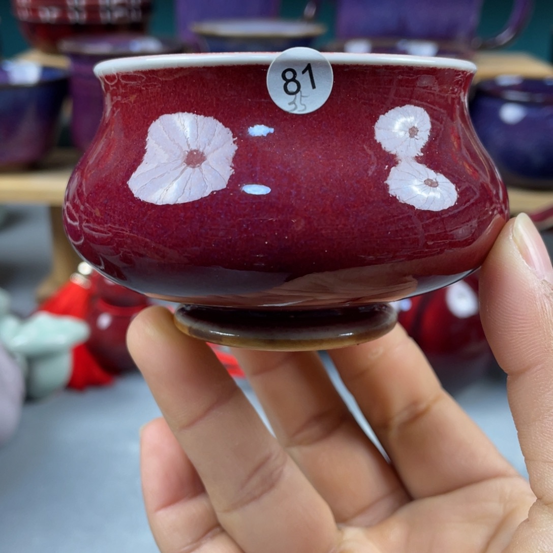 瓷片纯手工制作…………