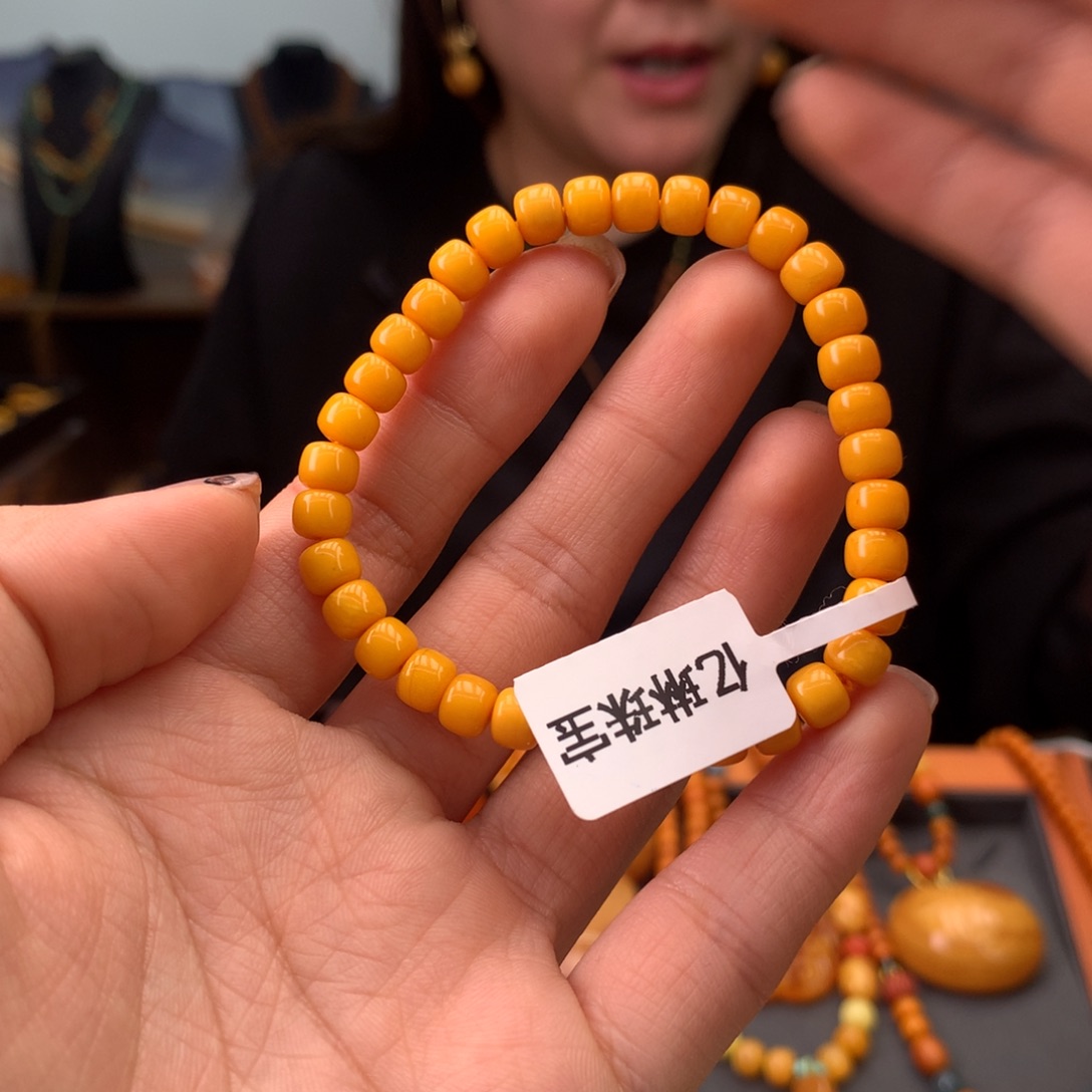 蜜蜡手串未镶嵌天然