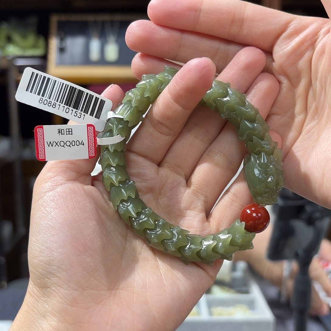 和田玉龙骨手串未镶嵌幸***起