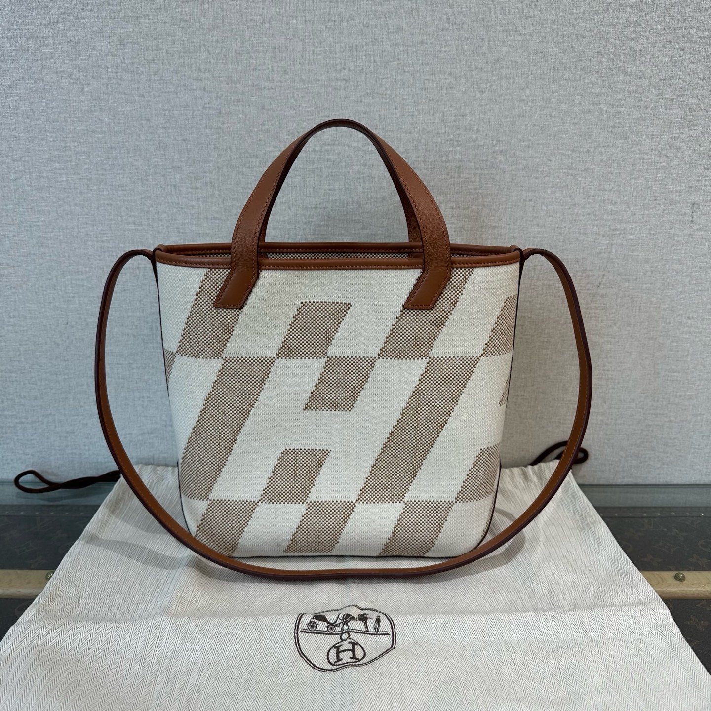95新 Hermes/爱马仕 Cabas27帆布拼皮手提斜挎包 21713