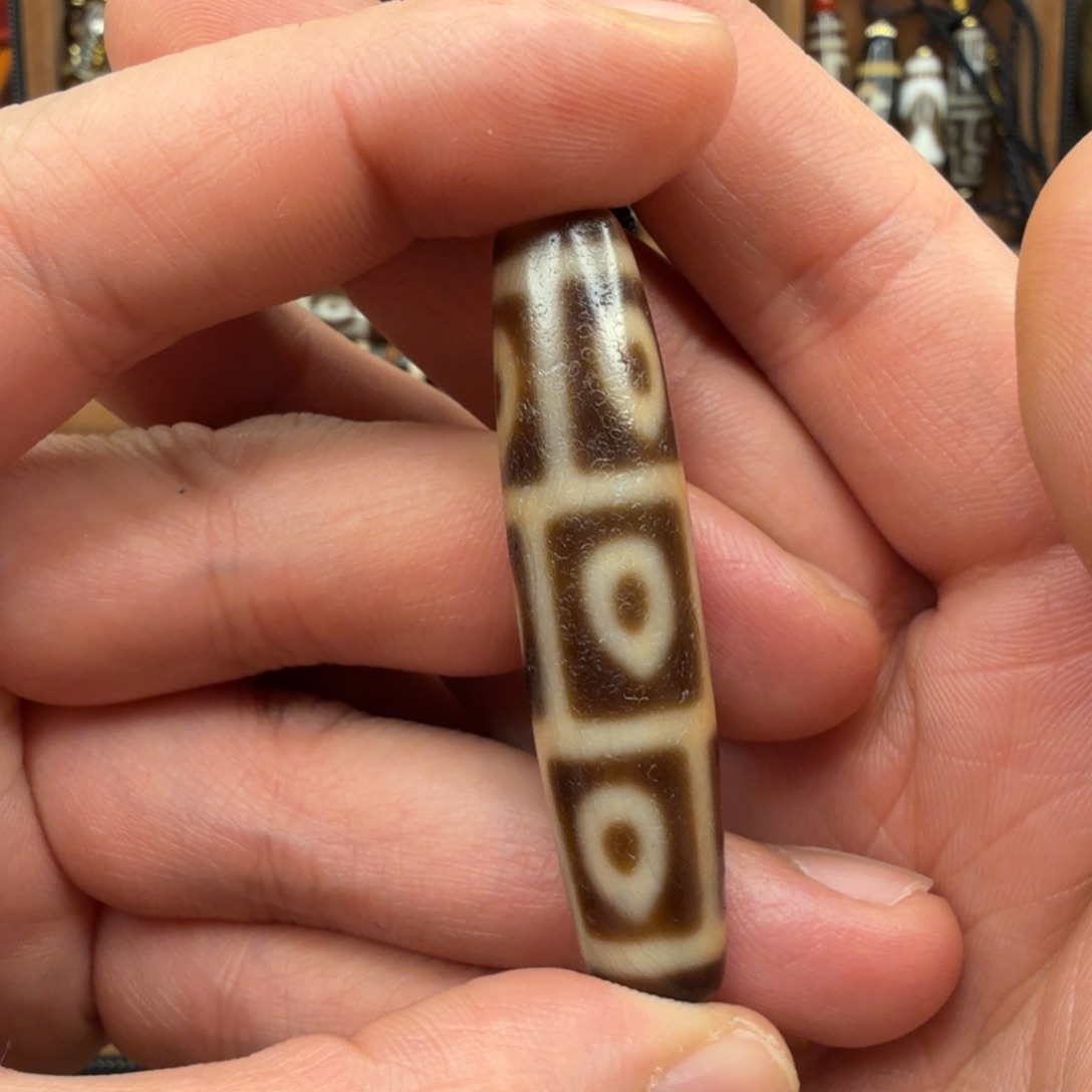 涛***旧玛瑙/玉髓未镶嵌颈饰