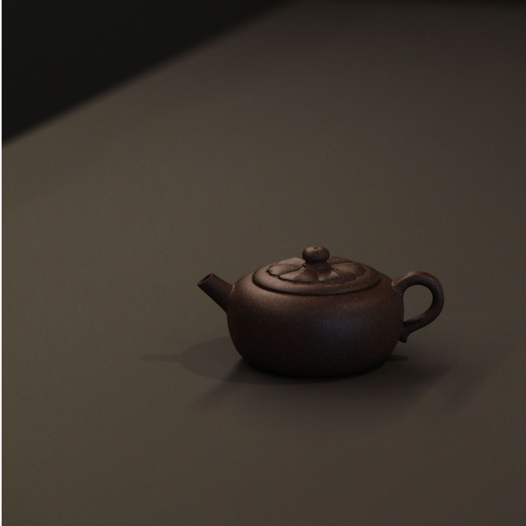 集物华四周年 I 物华吉制 段泥【明式莲蒲】150cc±