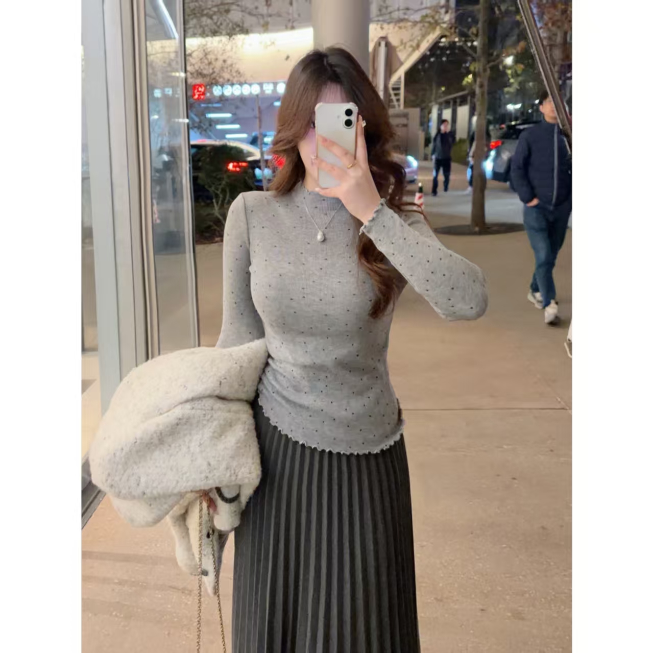 MuMu韩系半高领波点针织打底衫女小众设计感内搭上衣wpwgn00148