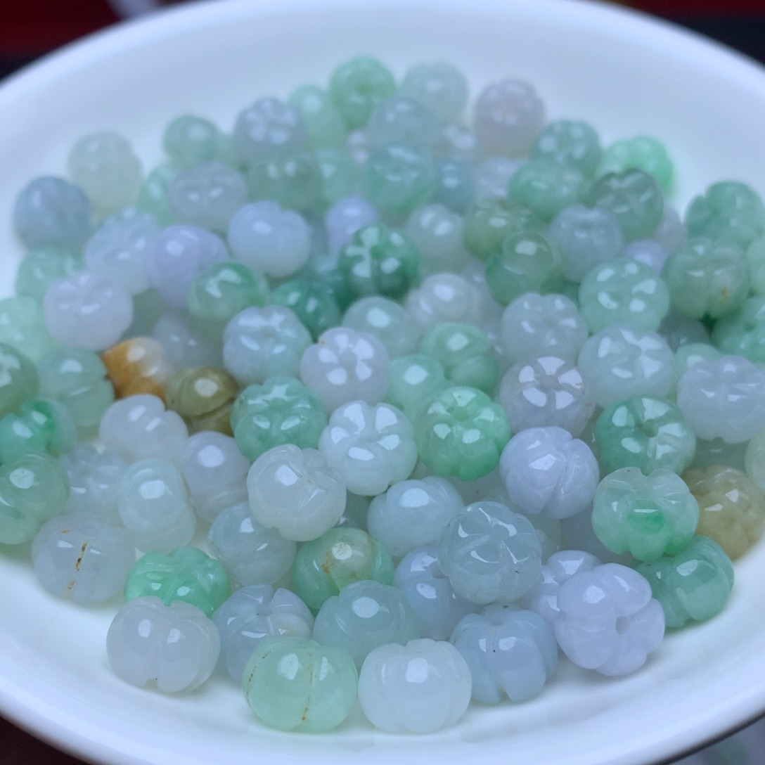 【闪购商品】翡翠手链未镶嵌卡5.3乘8冰三彩南瓜20个