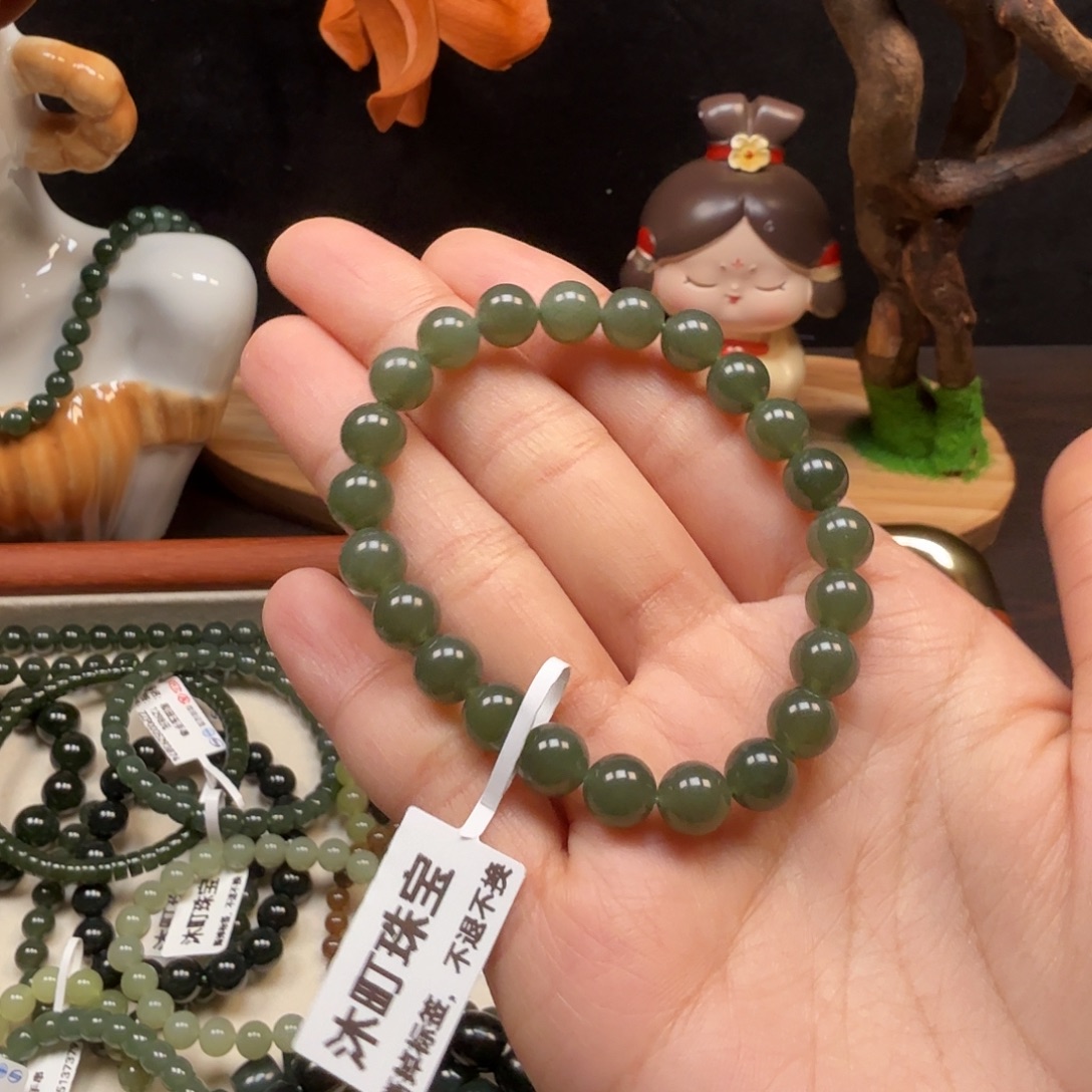 楼***店和田玉未镶嵌手串