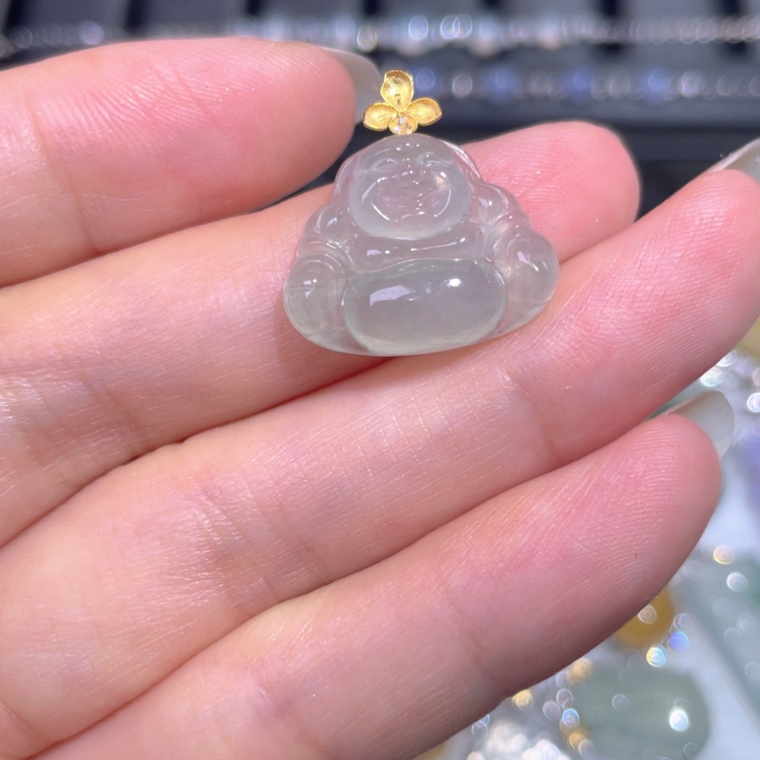 颈饰18K金镶嵌翡翠翡翠