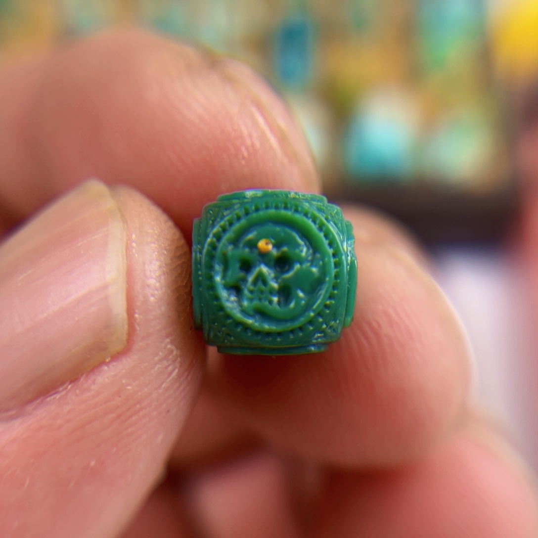 绿松石配饰未镶嵌