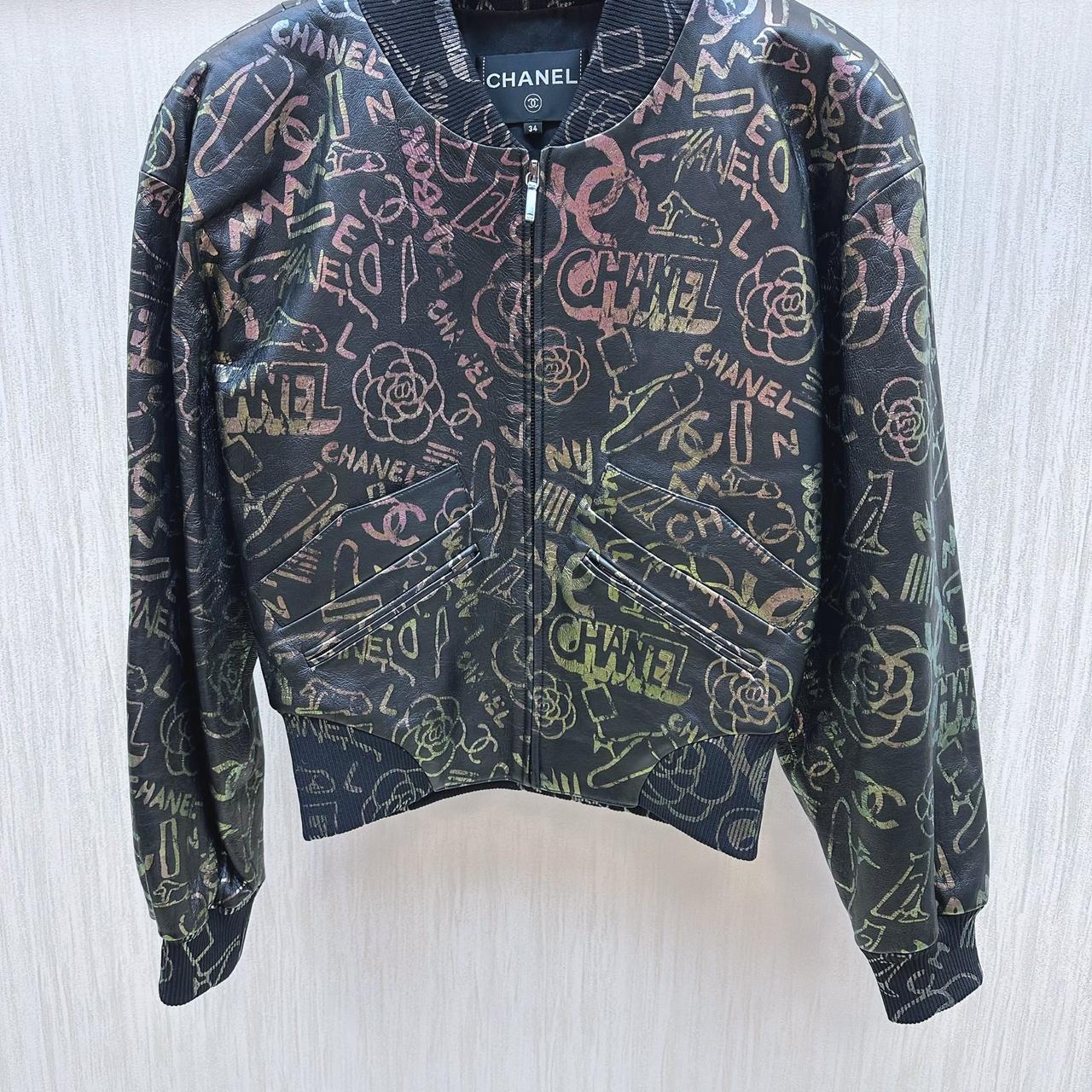 Chanel 埃及系列多元素涂鸦皮外套FR34二手