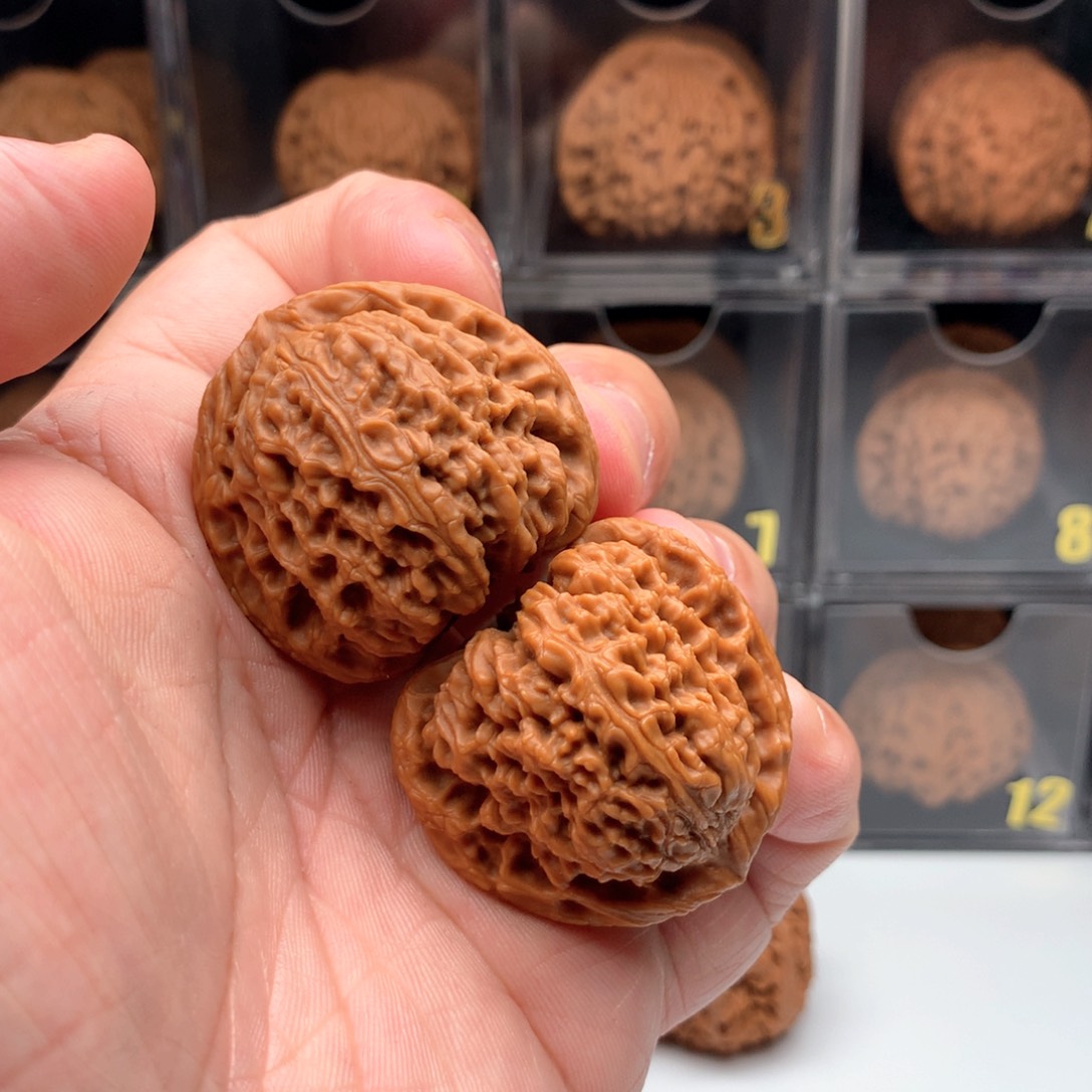 桃核吊坠农**拳文玩核桃658998998