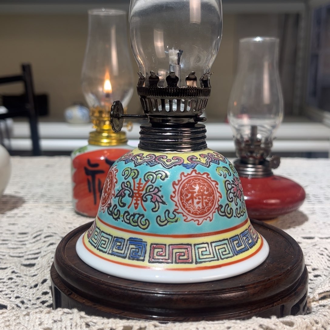 摆件景德镇陶瓷香薰灯