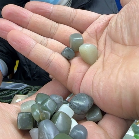 和田玉颈饰未镶嵌福利