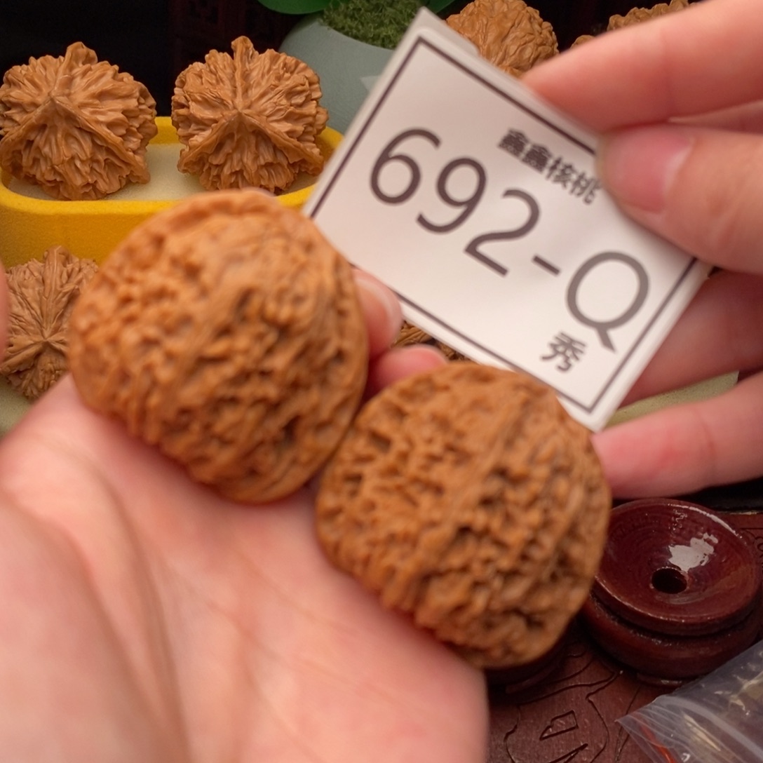 文玩核桃把件南疆40