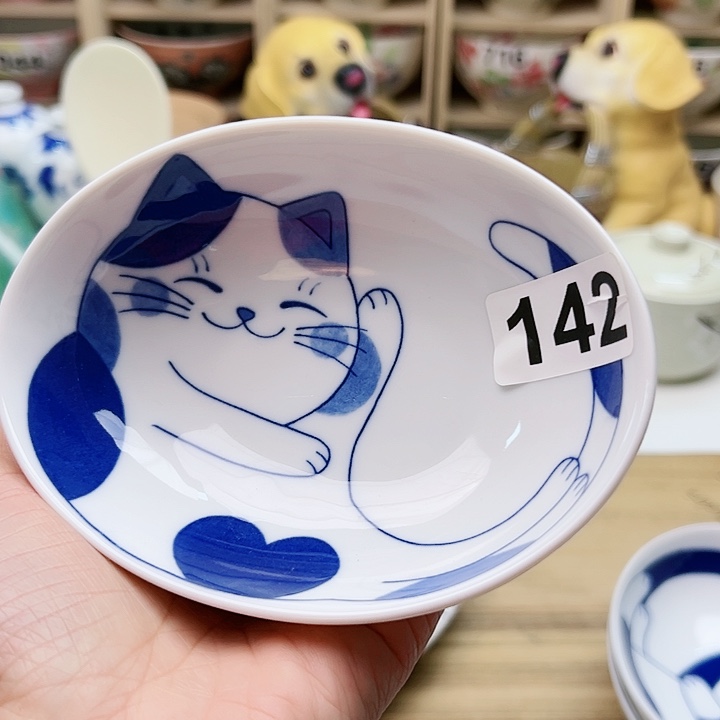 1555888988988658685885