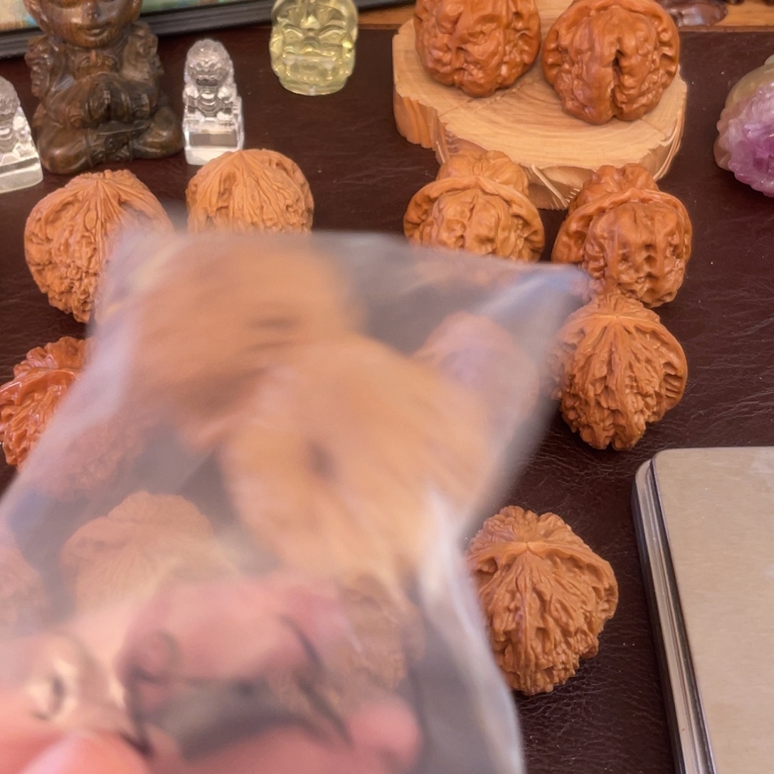 文玩核桃吊坠古蝉