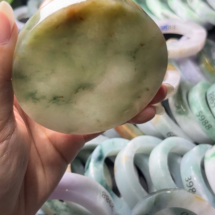 定制翡翠未镶嵌翡翠