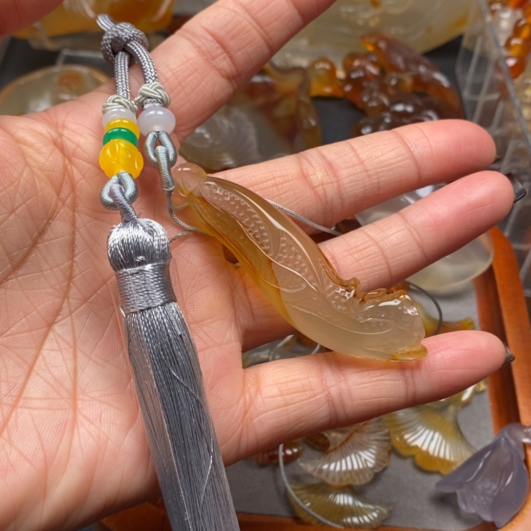 玛瑙/玉髓未镶嵌吊坠(不含链)