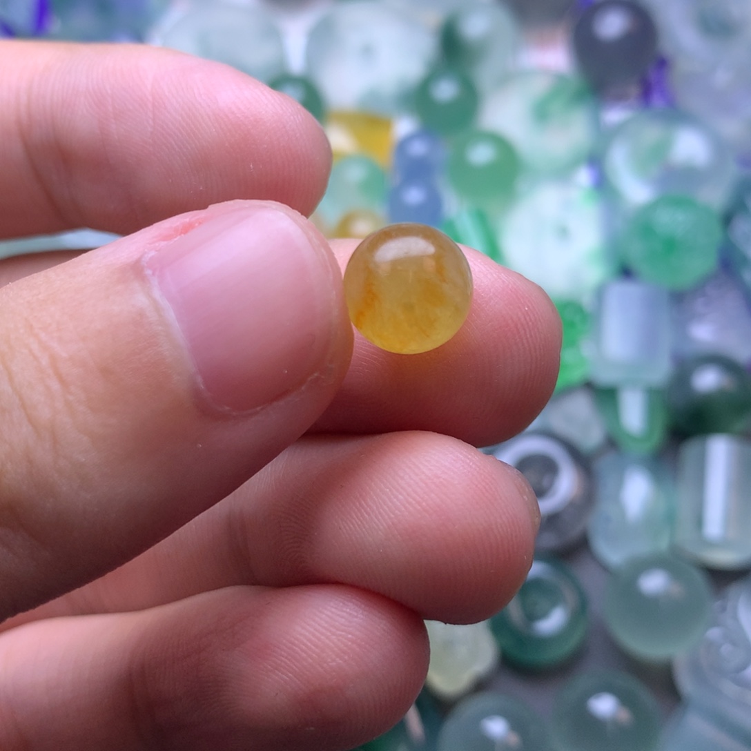 定制翡翠未镶嵌珠子