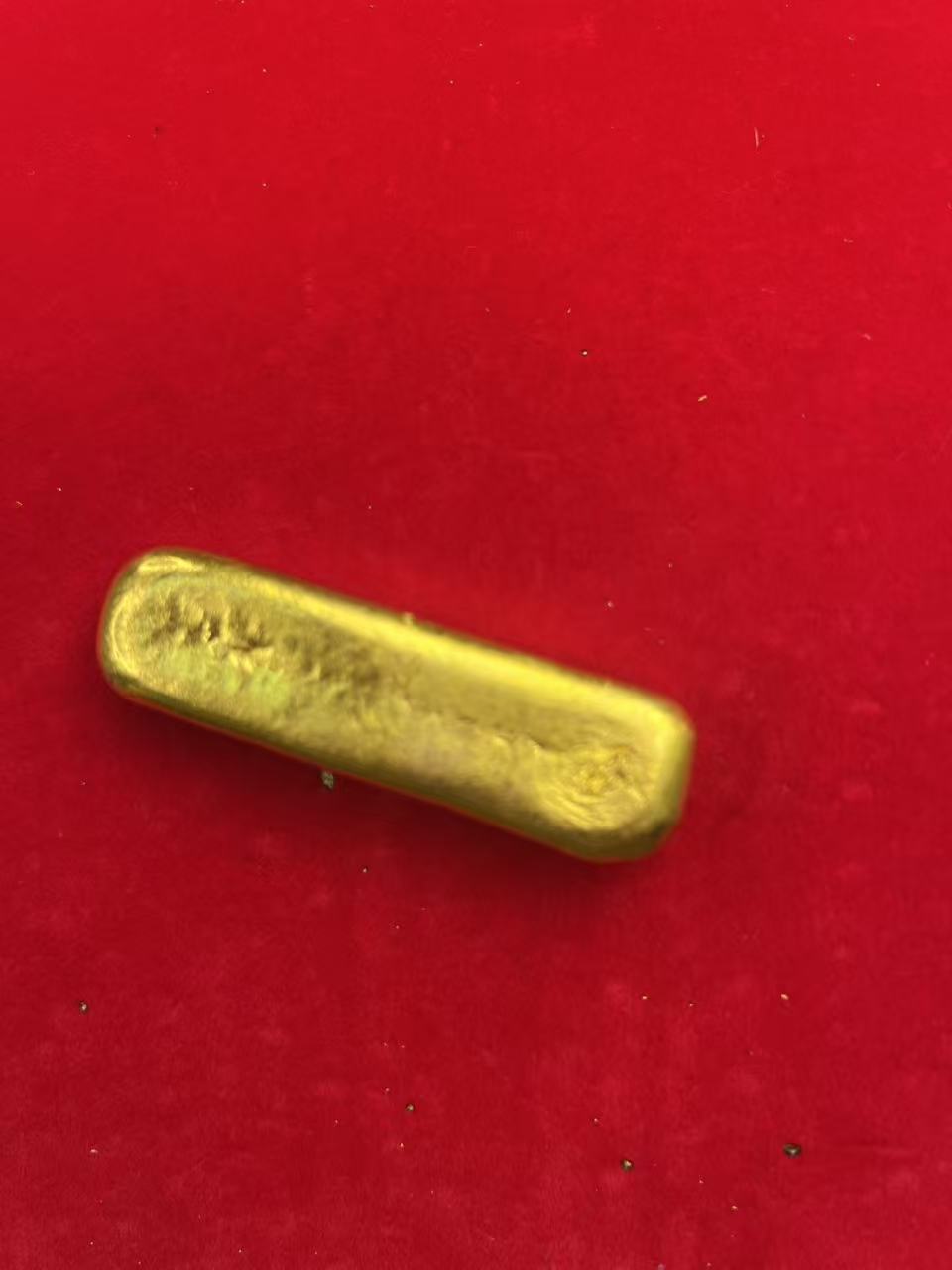 仿古实心长条金色珍藏摆件
