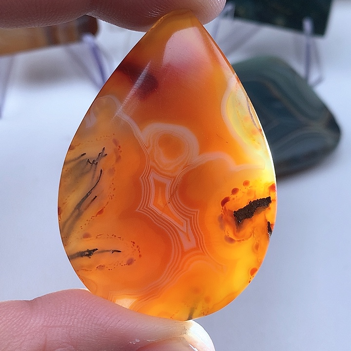 玛瑙/玉髓颈饰未镶嵌糖****哥